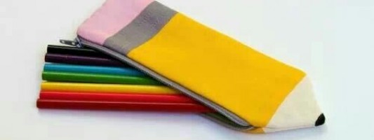 Inspiração – Estojo em formato de lápis